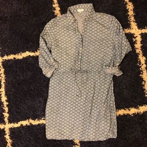 Crown & Ivy Seashell Dress Size 14